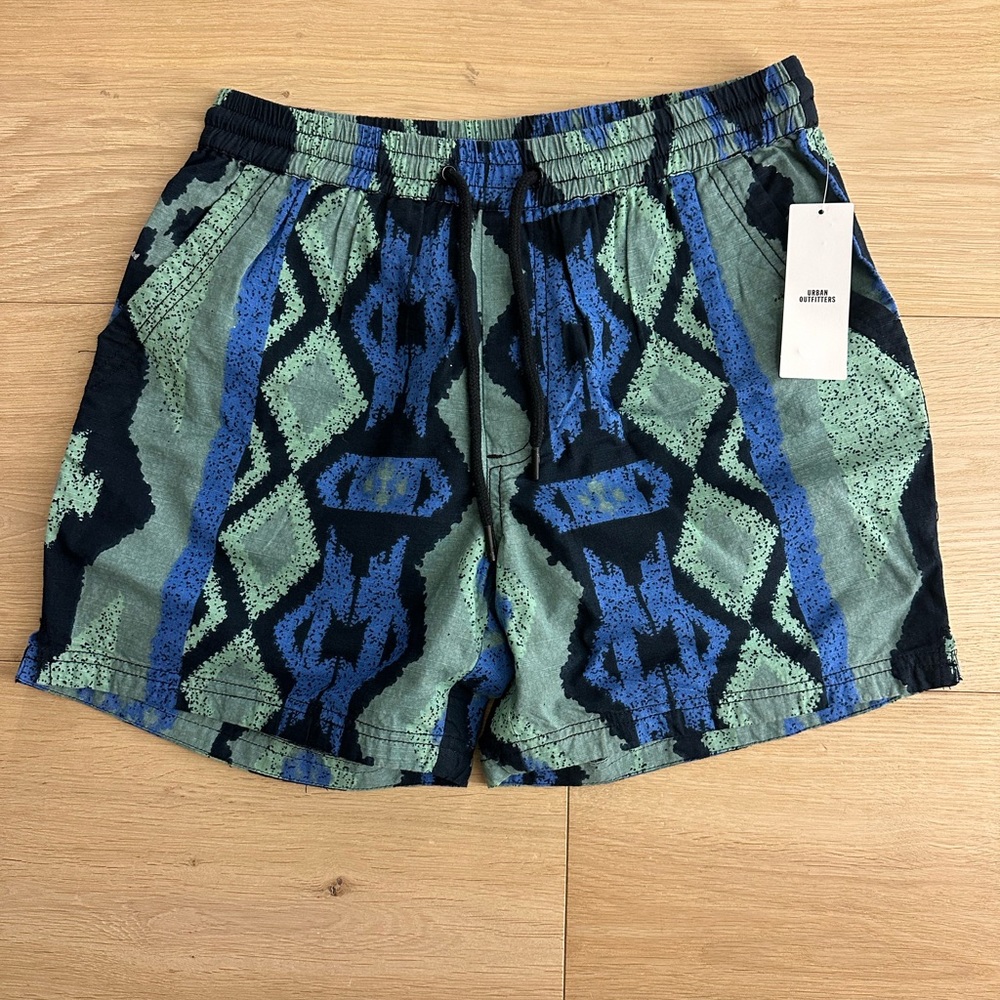 URBAN OUTFITTERS 6” Swim Trunks SMALL NEW WITH TAGS